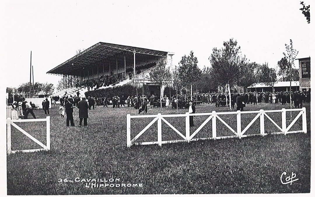 Nouvelles tribunes de l’hippodrome de Cavaillon
