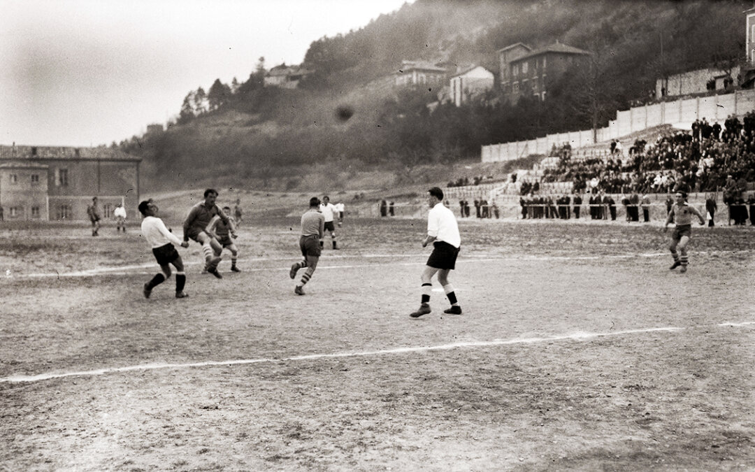 Match de football Sisteron Gardanne sur le pré de foire