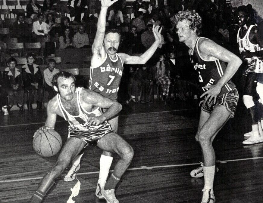 Match à la Cité de la Jeunesse entre le Basket Sanary Olympique et le Stade Auto Lyonnais