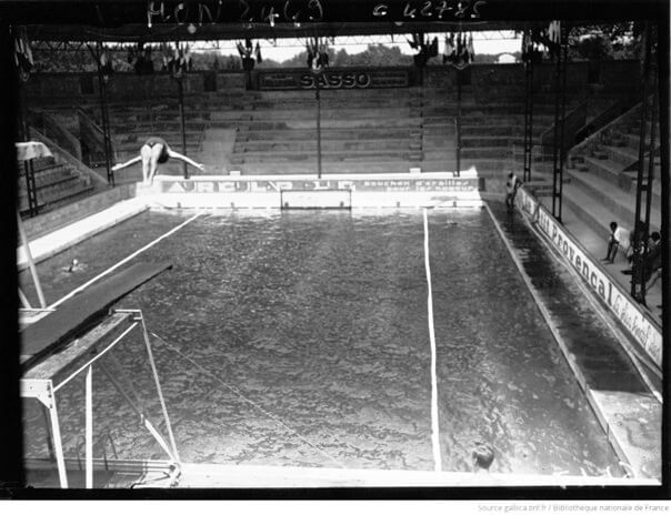 La piscine du Chevalier Roze-Sports vu depuis l’intérieur