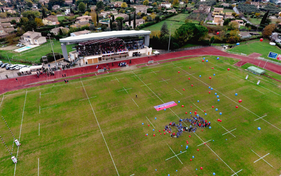 Le stade Louis Perdigon à Grasse et la nouvelle tribune couverte